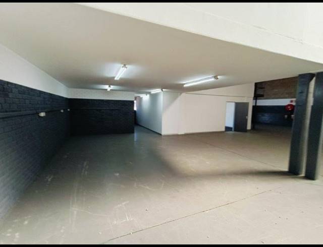 INDUSTRIAL PROPERTY TO RENT IN KYA SANDS